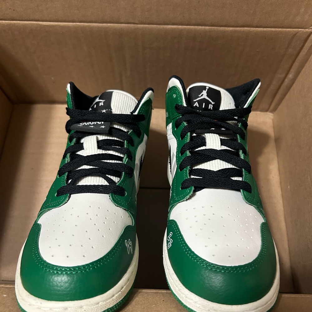 Green and White High-Top Sneakers - Picture 2 of 4